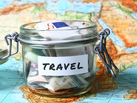 Consejos para ahorrar dinero mientras viajas